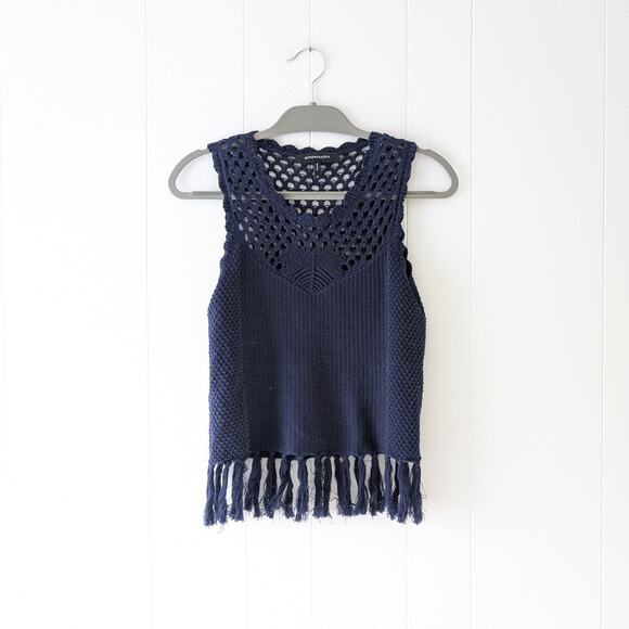 BCBGMAXAZRIA Blue 100% Cotton Crochet Sleeveless Blouse With Fringes, size XS - Picture 1 of 7